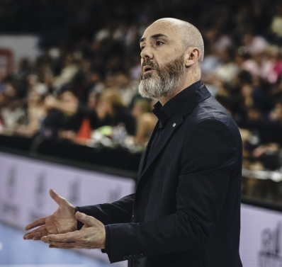 Les bluelights accrochent l'asvel